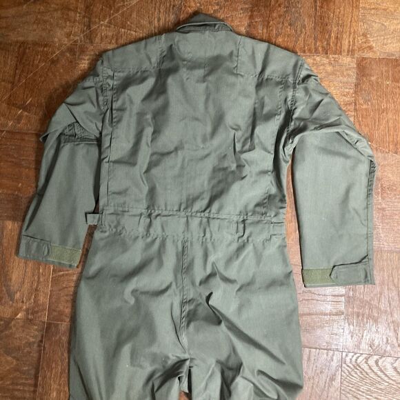 *Recalled* US Navy Issued Fire Resistant Coveralls Flight Suit Sage Green 38S - Picture 8 of 15